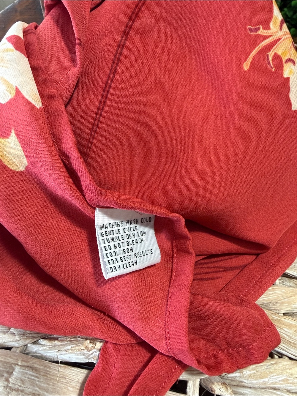 Tommy Bahama Red Floral Women's Swim Sarong Wrap - Picture 7 of 7